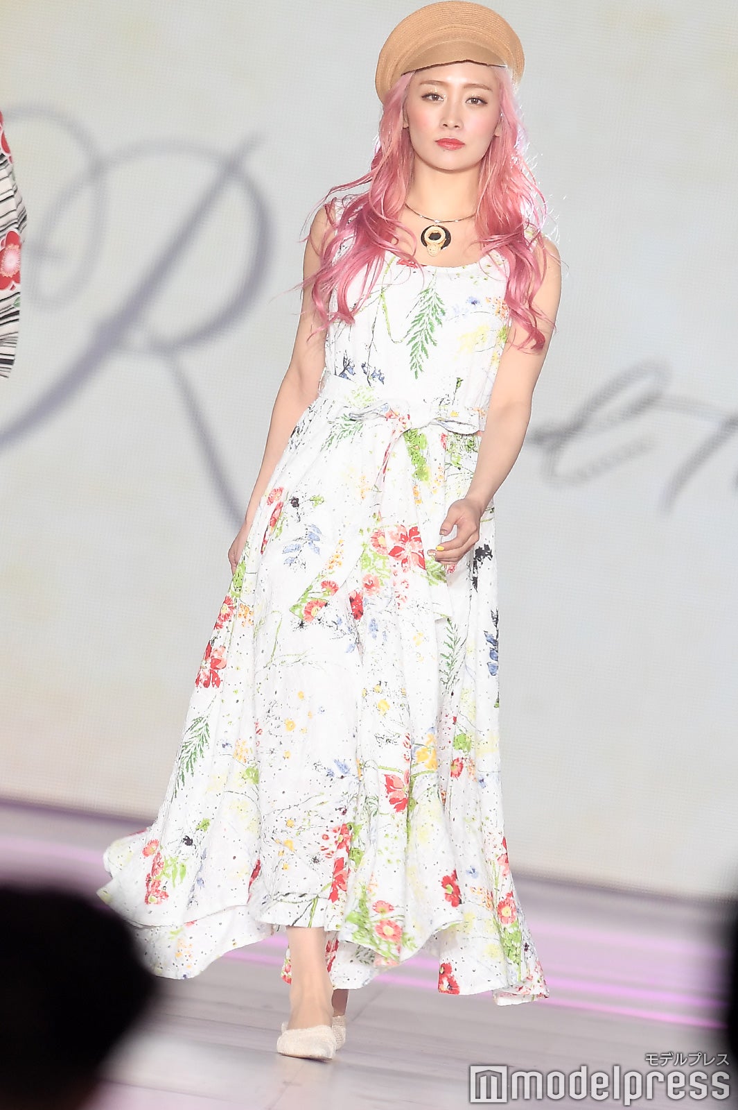 ニコル（C）モデルプレス