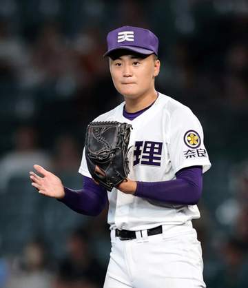 天理が4年ぶり初戦突破で夏通算50勝 初出場福山に快勝 エース長尾が2失点13Kで完投 藤原監督も称賛「彼が試合を作ってくれた」