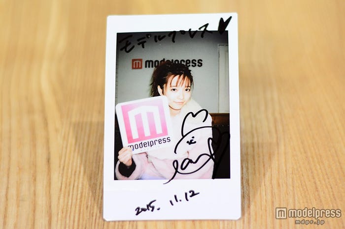 島崎遥香さんのメッセージ入り!