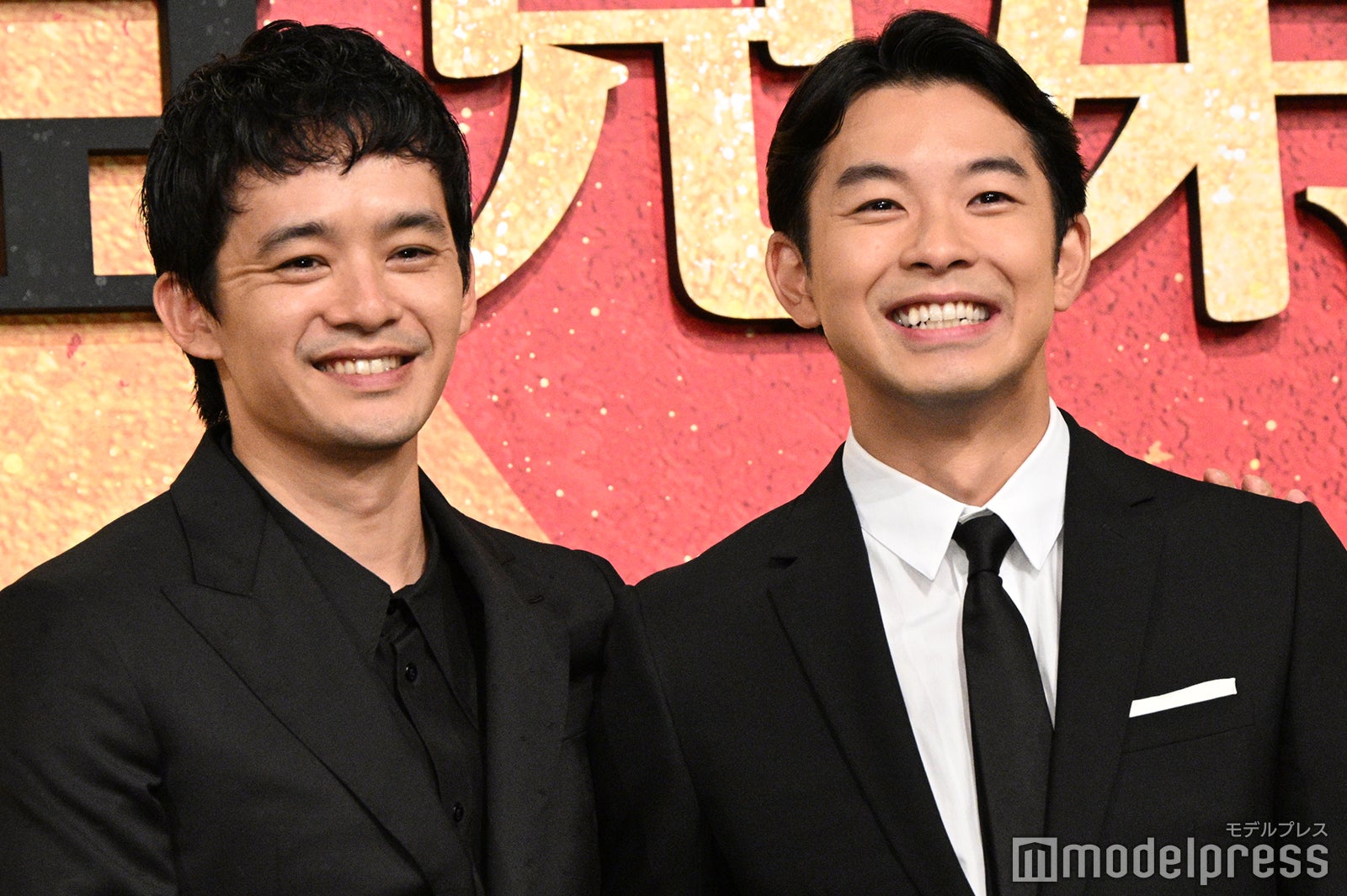 池松壮亮、仲野太賀（C）モデルプレス