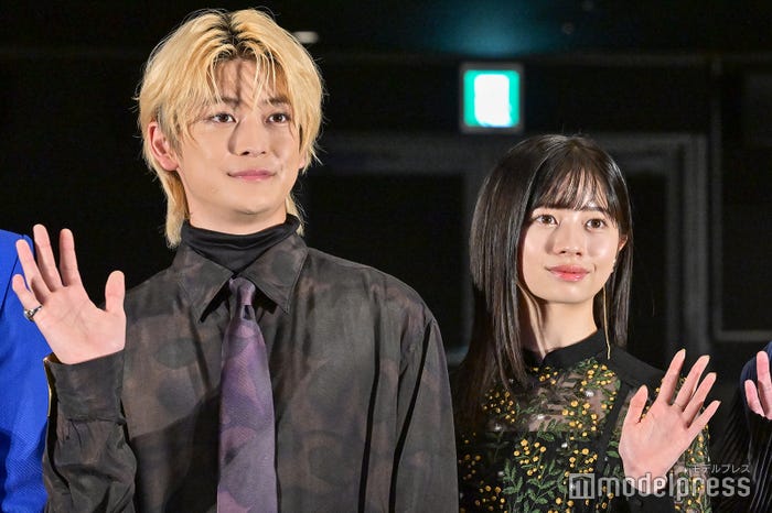 高橋文哉、桜田ひより(C)モデルプレス