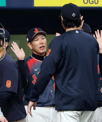 井端弘和監督は「きっちりスイングしている」無安打の大谷翔平に信頼「本番になれば結果を出してくれる」投手陣は「収穫が多かった」