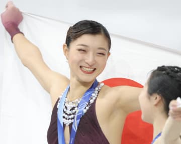 有終銀メダルの坂本花織 明暗分けた連続3回転のミス 最後のジャンプでのリカバリーは「考えたんですけど、ループ－トーはやったことなかったので」【一問一答】