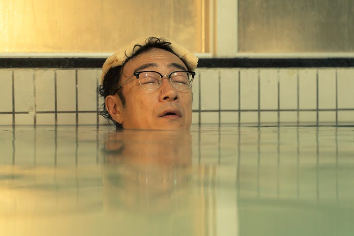 角田晃広「ホットスポット」第1話(C)日本テレビ