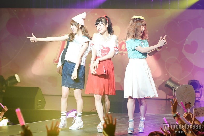 まえのん（中）、くみっきー（右）、みずきてぃ（左）