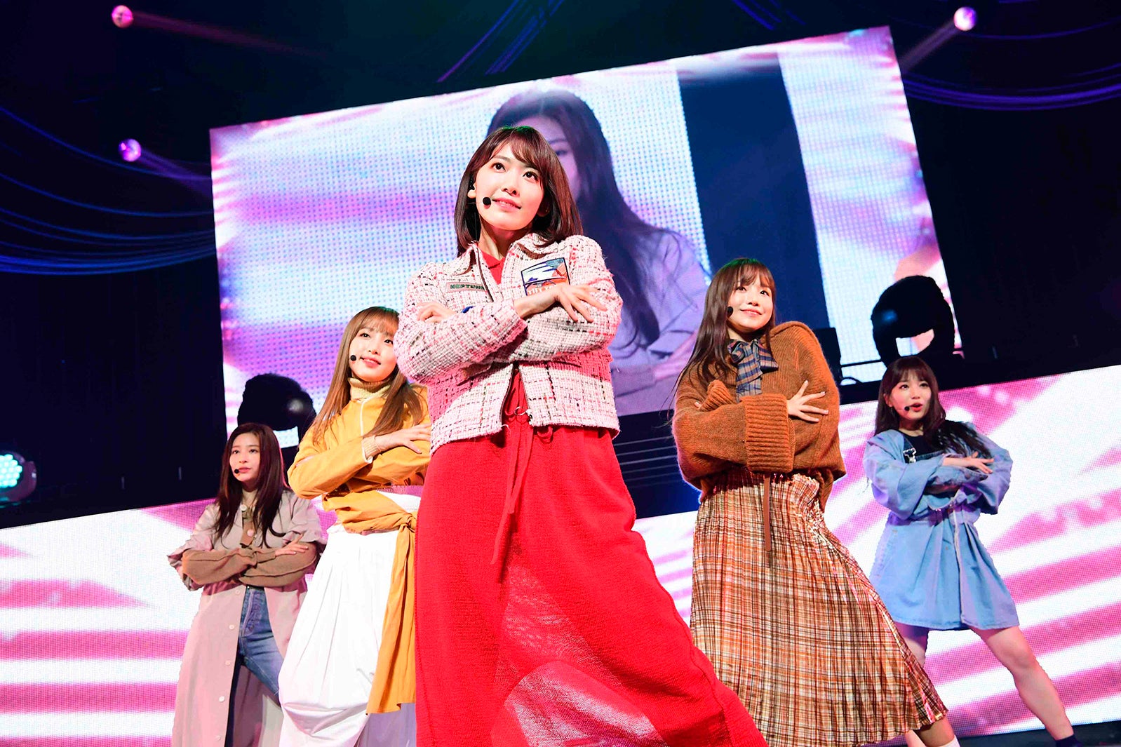 IZ*ONE（C）OFF THE RECORD