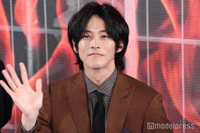 松坂桃李(C)モデルプレス