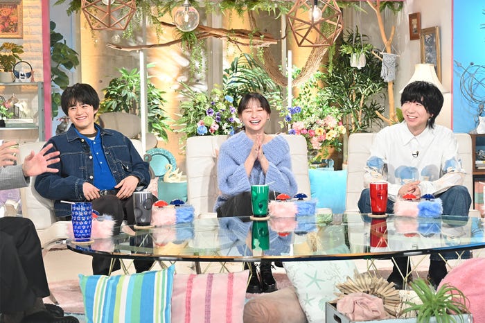 鈴鹿央士、影山優佳、川谷絵音「僕のあざとい元カノ from あざとくて何が悪いの?」第4話(C)テレビ朝日