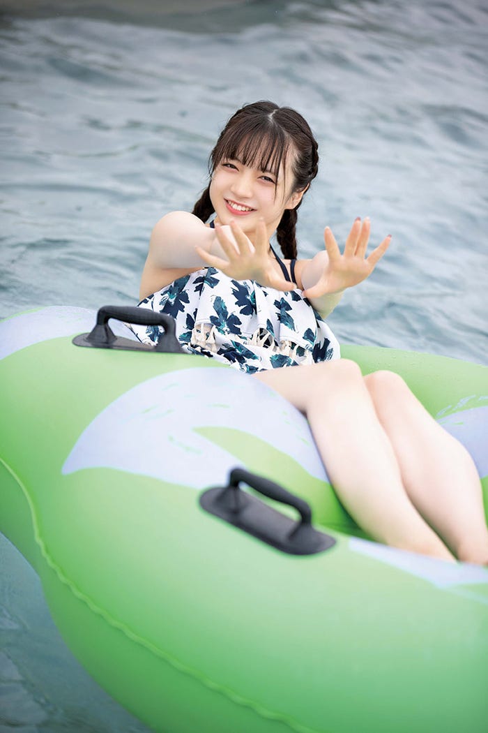 坂本真凛「ずぶ濡れSKE48」より (画像提供:週刊 SPA!編集部)