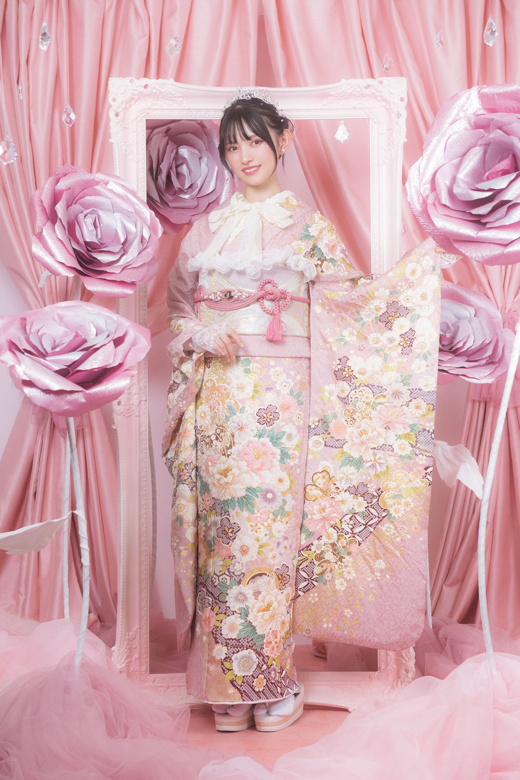 超ときめき宣伝部・菅田愛貴、花柄の振袖姿で魅了 妖艶な輝き放つ