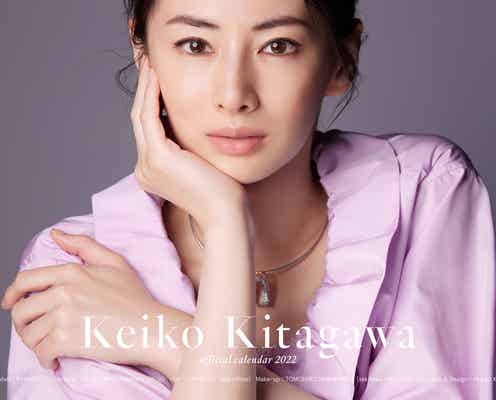 北川景子、卓越的な美貌引き立つビジュアル 2022年版カレンダー決定