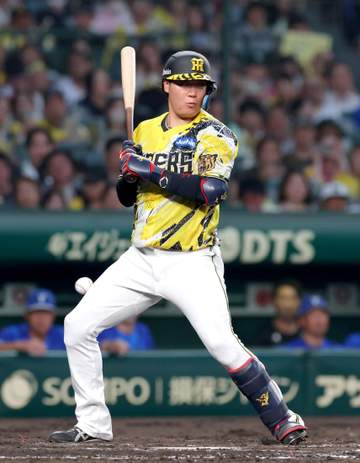 DeNA・藤浪晋太郎が今季初死球に甲子園が騒然 120キロカーブがすっぽ抜ける