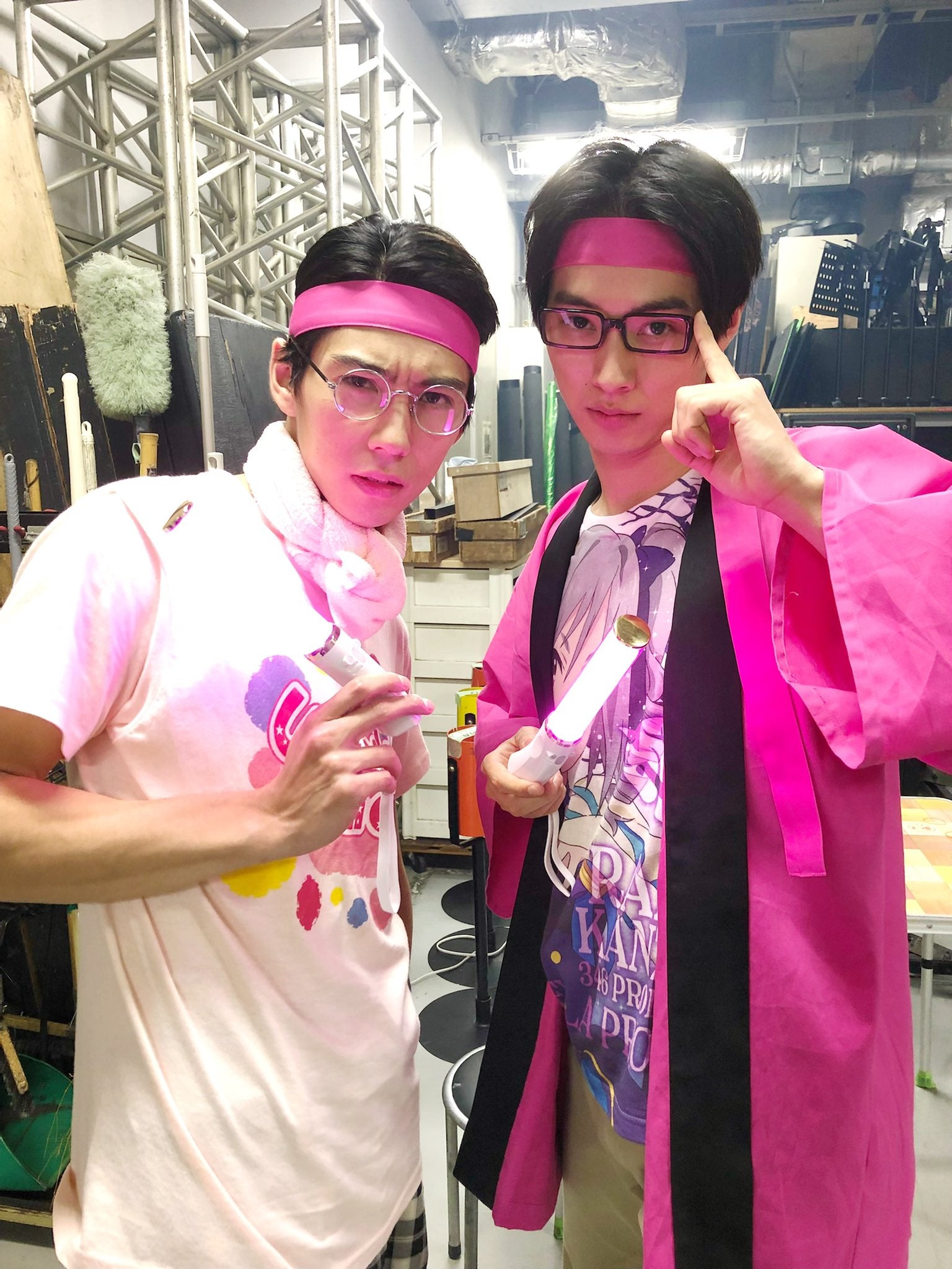 賀来賢人＆山崎賢人、“W賢人”のヲタク姿に反響