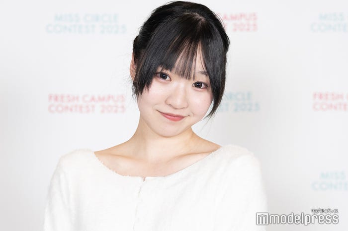 小峰萌楓さん(C)モデルプレス