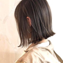 切りっぱなしボブ ストレートでお洒落を作る 前髪あり なし別の髪型まとめ モデルプレス