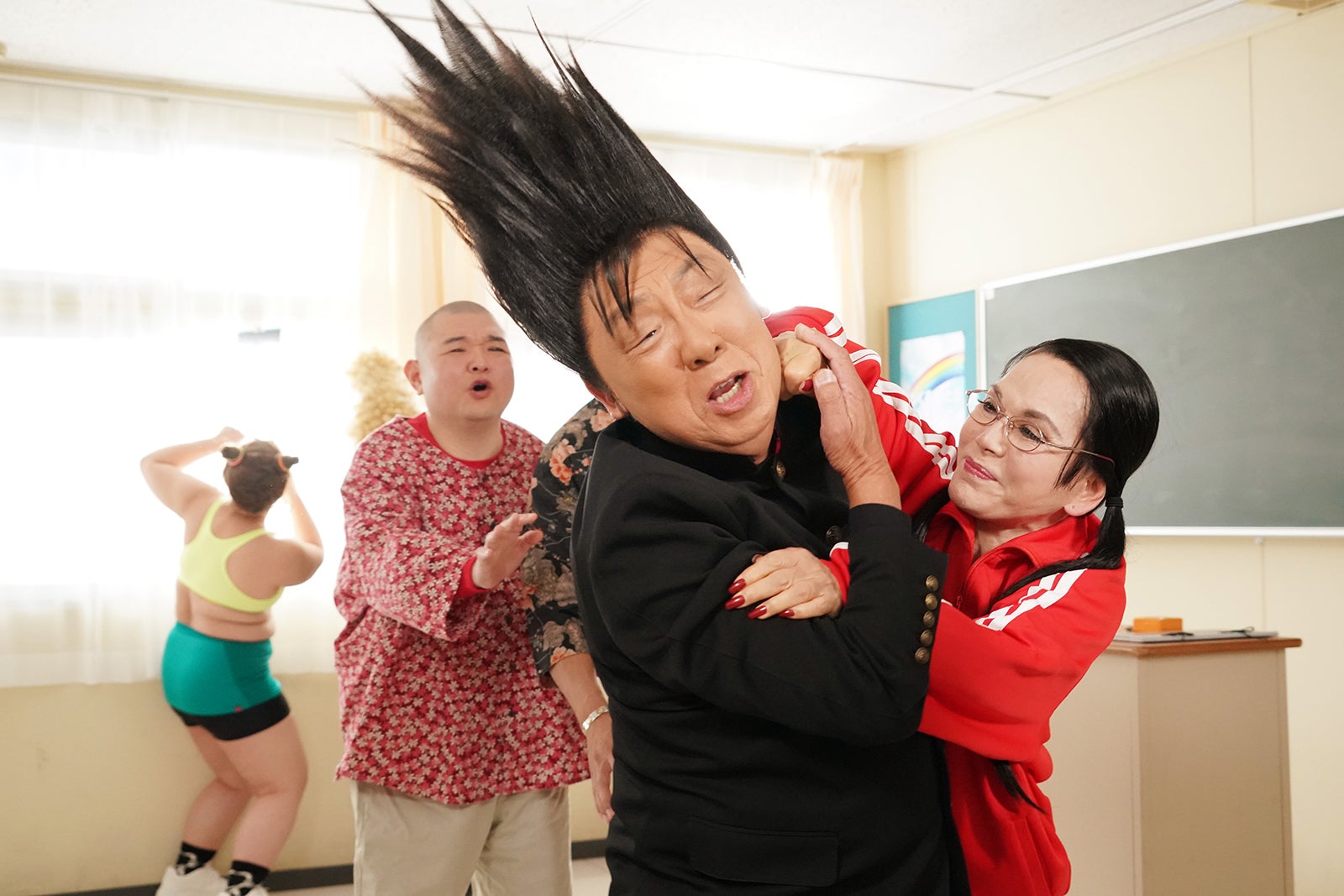 内山信二、梅沢富美男、デヴィ夫人 （C）日本テレビ