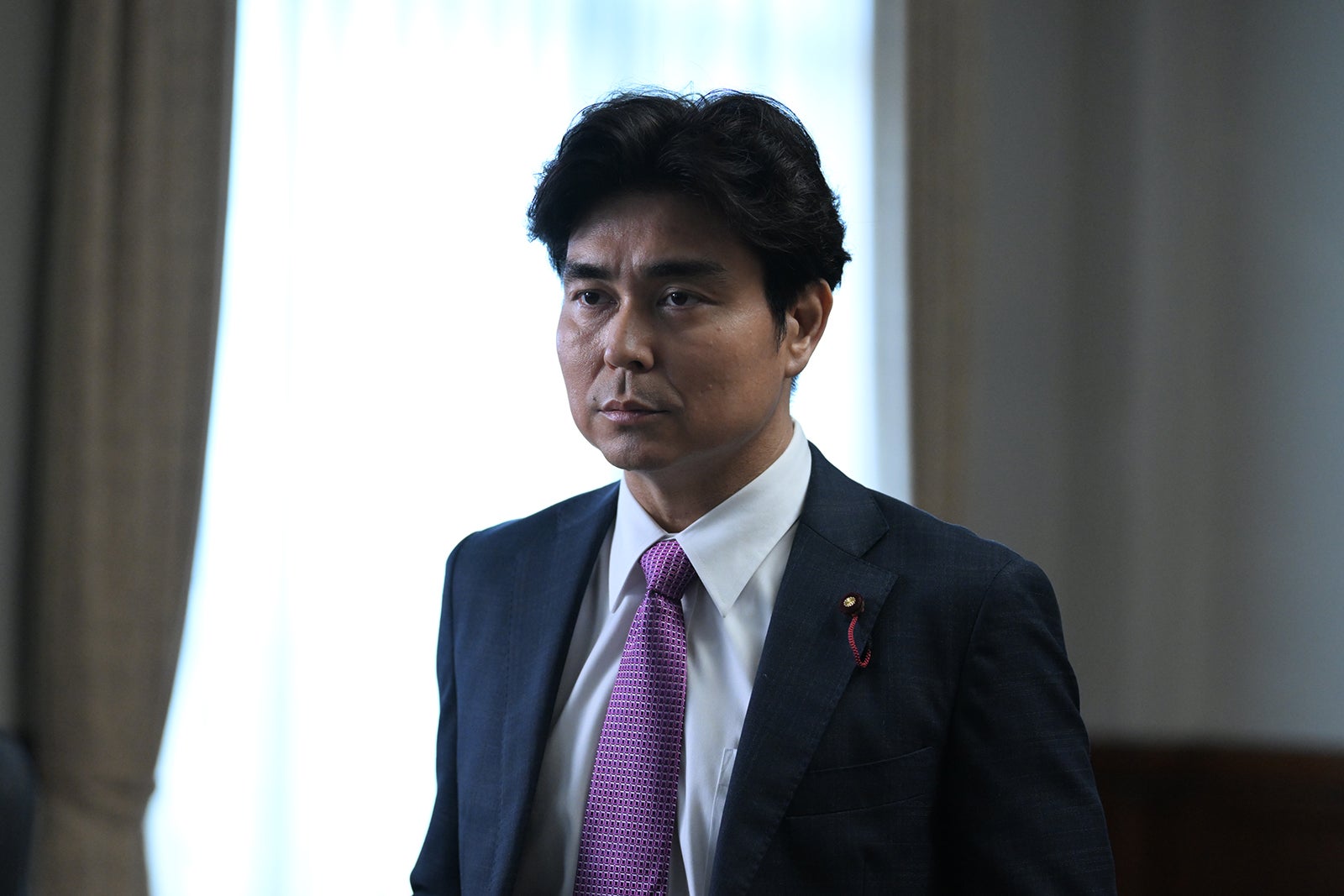 小澤征悦 「罠の戦争」第3話より（C）カンテレ