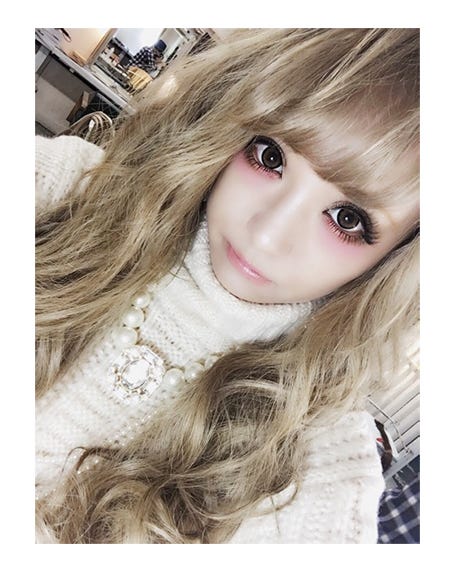 桜井莉菜オフィシャルブログ(Ameba)より