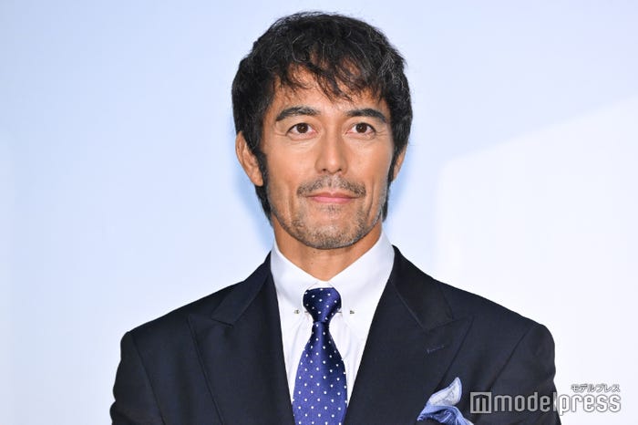 阿部寛(C)モデルプレス