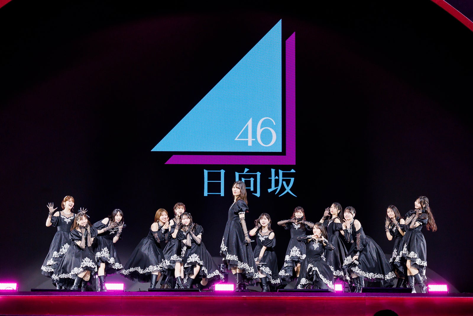 日向坂46（撮影：田中聖太郎写真事務所）