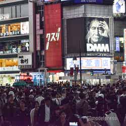 ハロウィンの渋谷の様子／2019年10月31日17時半頃撮影 （C）モデルプレス