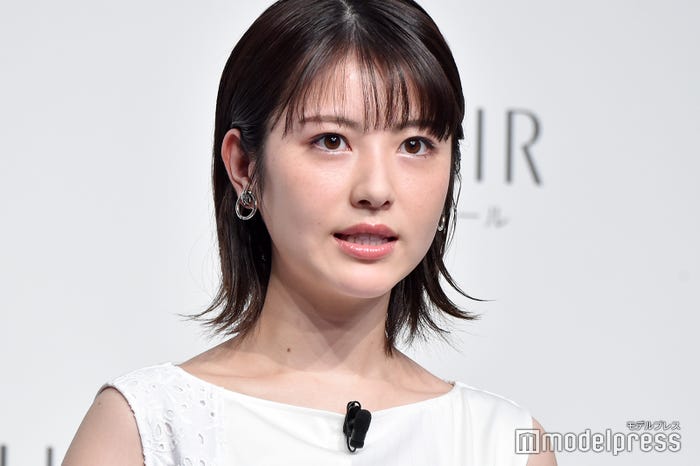 浜辺美波(C)モデルプレス