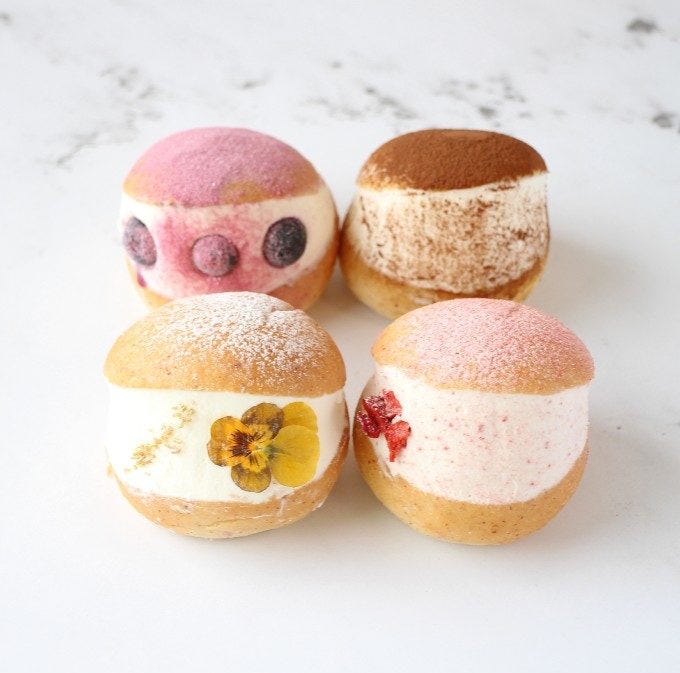 手土産や自分へのご褒美に おしゃれかわいい人気のトレンドスイーツ3種 モデルプレス