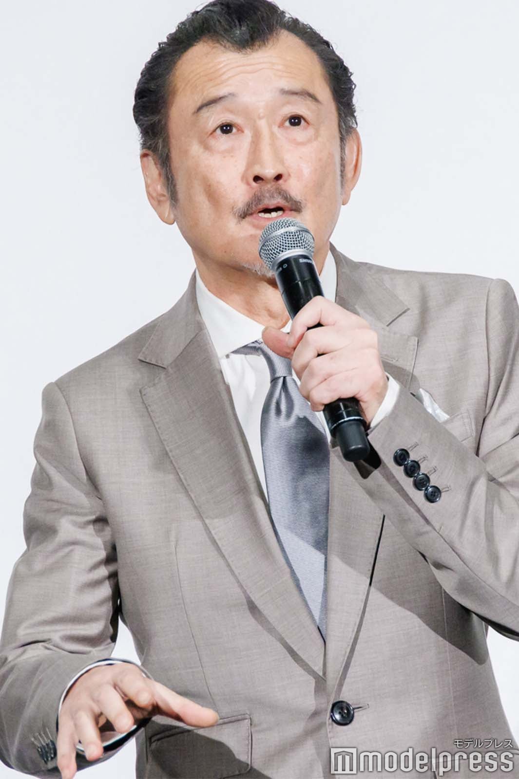 吉田鋼太郎（C）モデルプレス