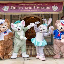 ダッフィーの専門店「Main Street Cinema: My Journeys with Duffy」（C）Disney