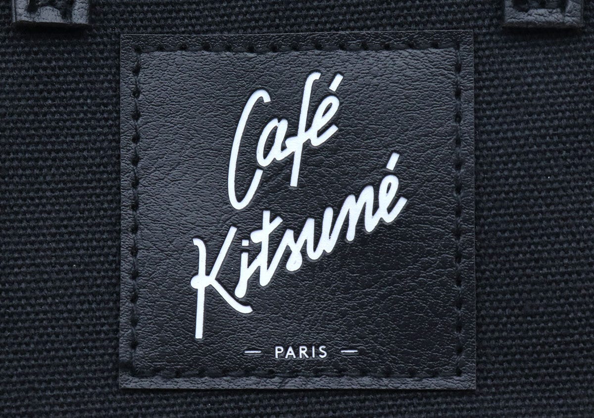レザー調タグ カフェキツネ看板マダムスマホショルダーレザー調タグ