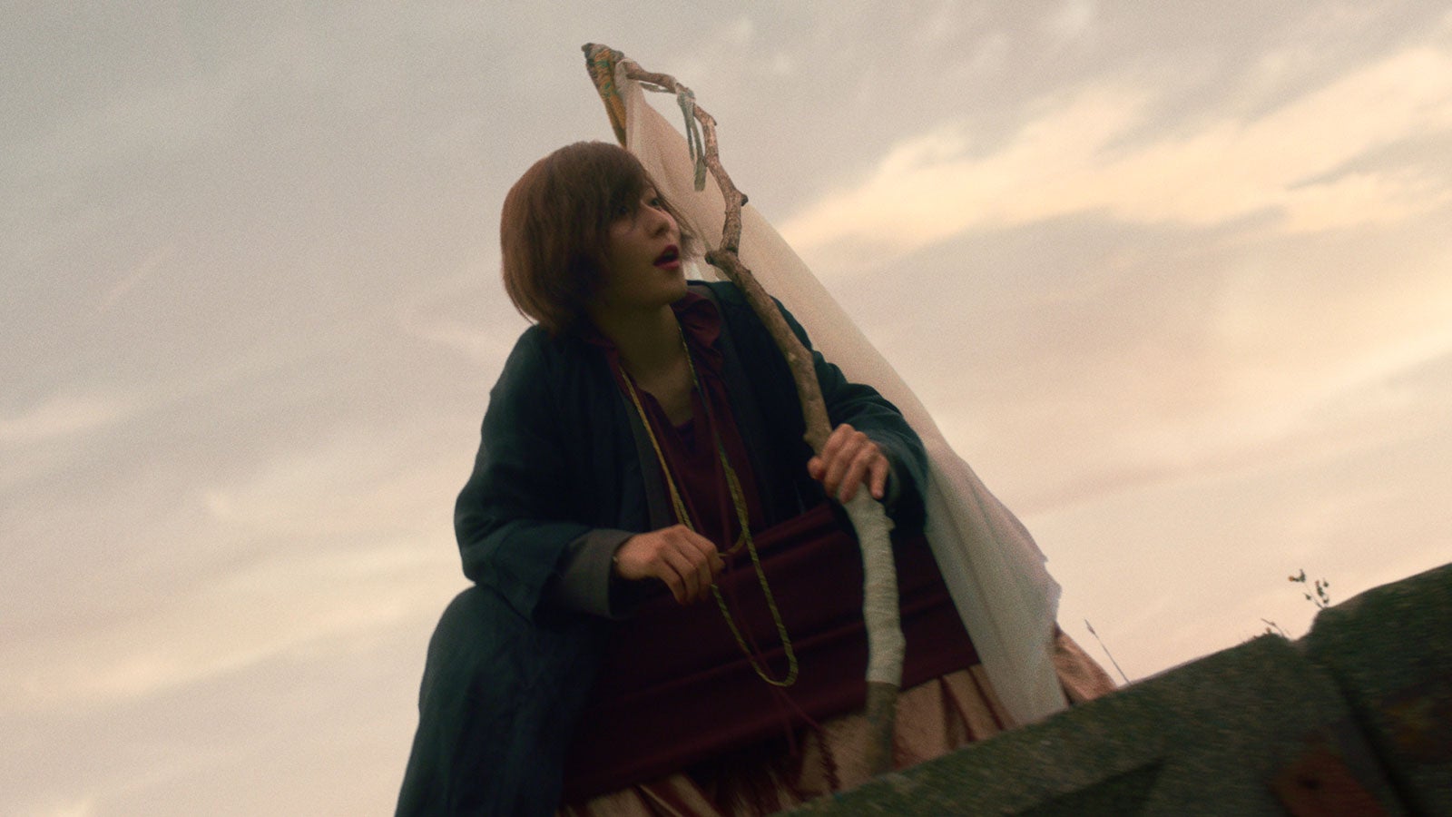 松岡茉優（C）2019-2020 SQUARE ENIX CO., LTD. All Rights Reserved. Co-Developed by gumi Inc. LOGO ILLUSTRATION:（C）2018 YOSHITAKA AMANO