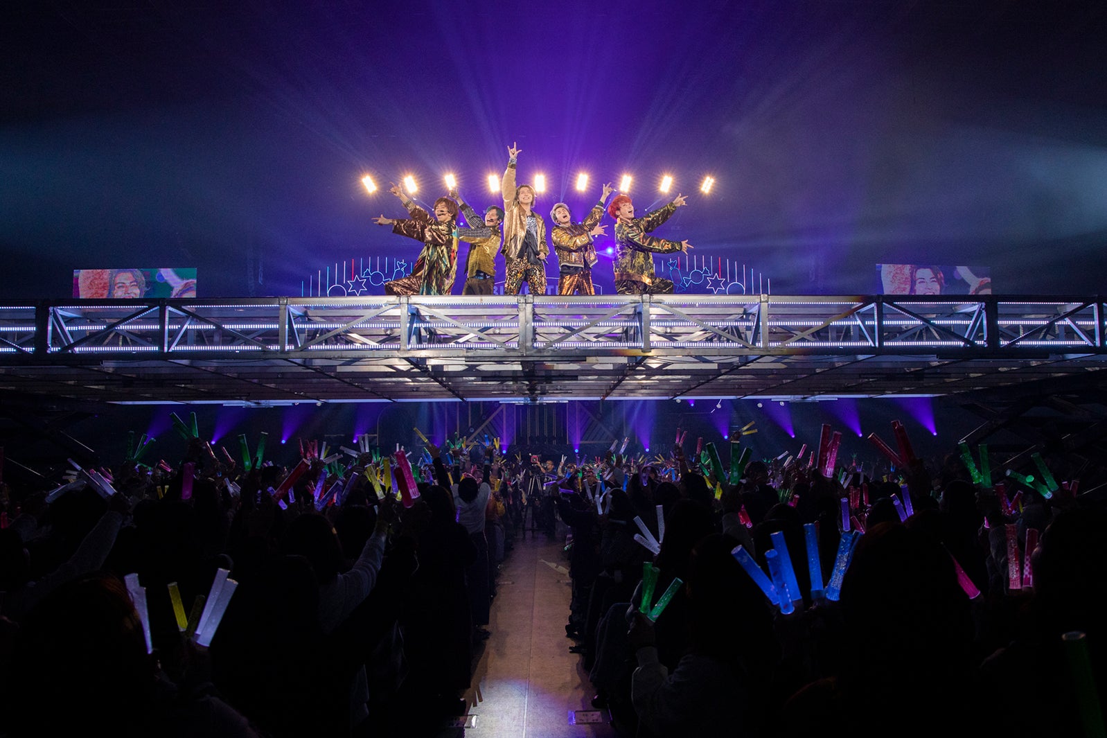 超特急（カメラマン：米山三郎、笹森健一）