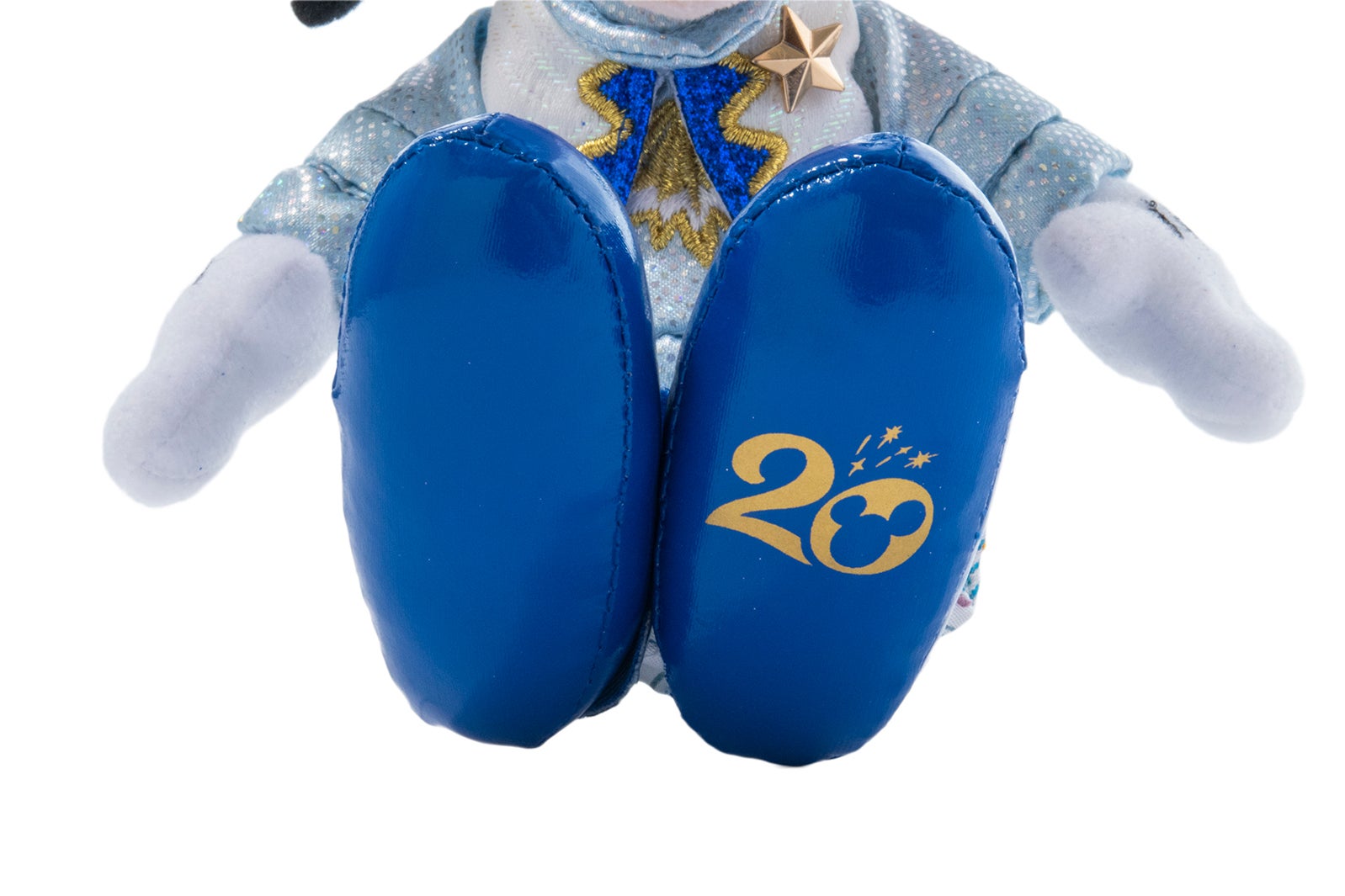 ぬいぐるみバッジ2,100円（C）Disney