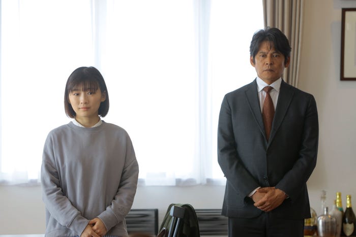 伊藤沙莉、織田裕二(C)テレビ朝日