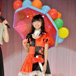 自己PRではバルーンアートを披露した川鍋朱里(かわなべしゅり)さん