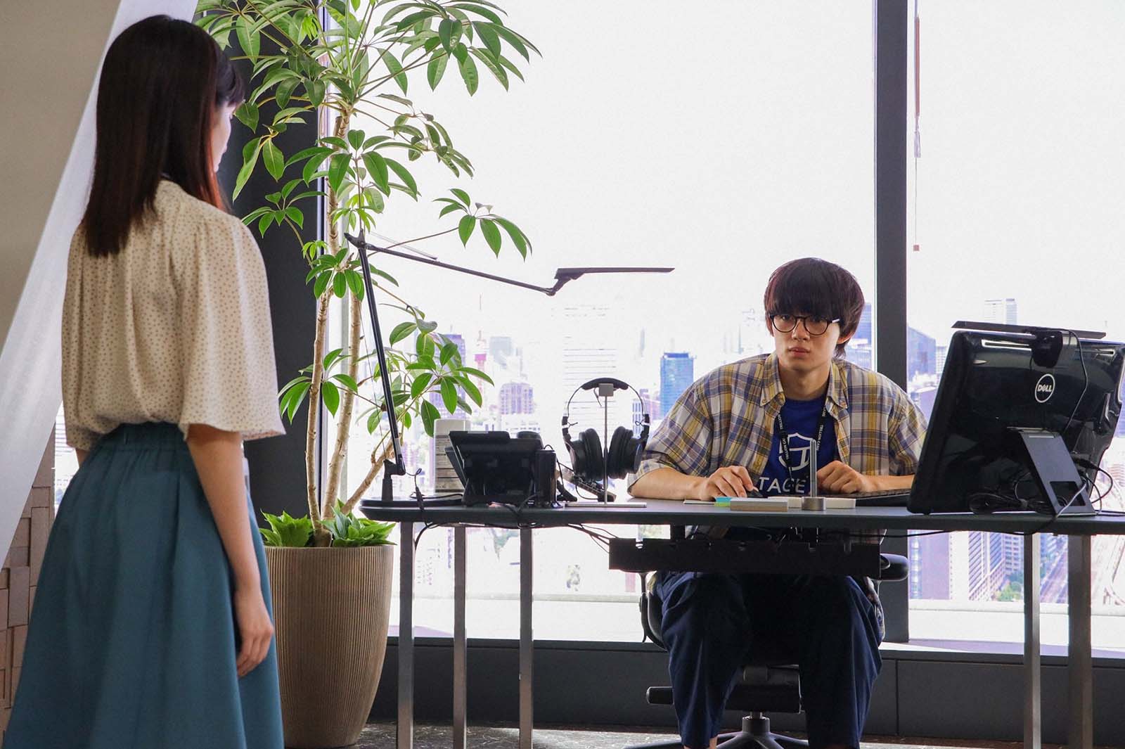 福本莉子、佐野勇斗「トリリオンゲーム」第5話より（C）TBS／撮影：高橋裕子