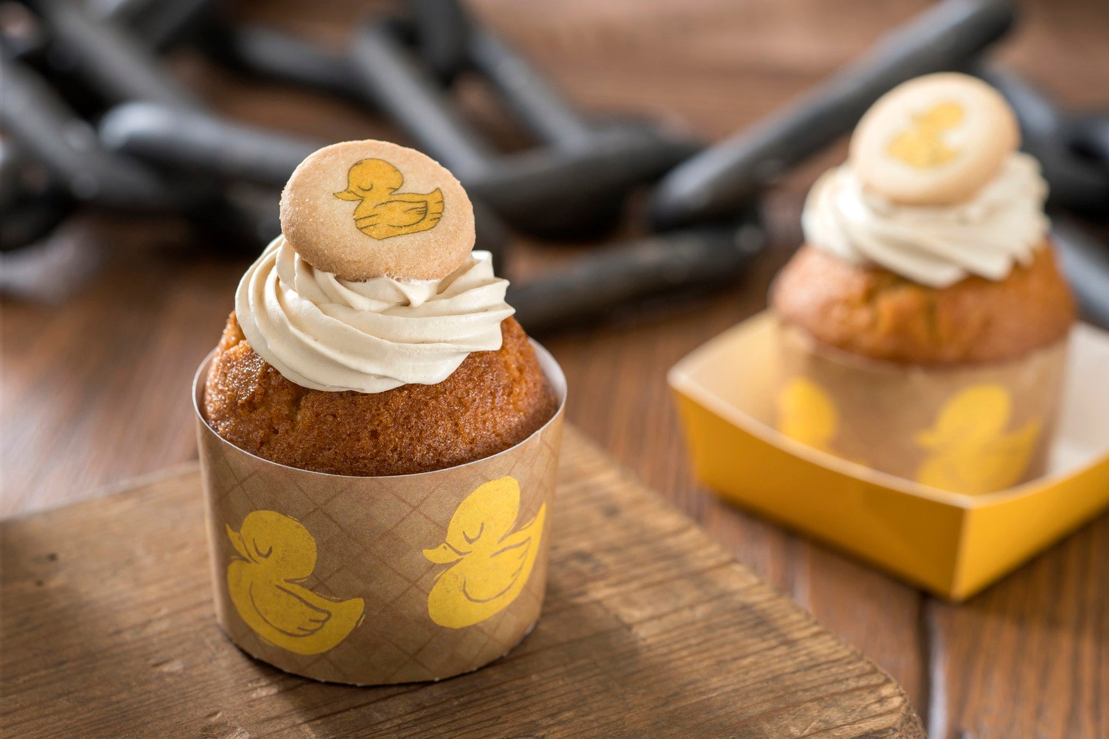 ダックリングマフィン（キャラメル）\600（C）Disney