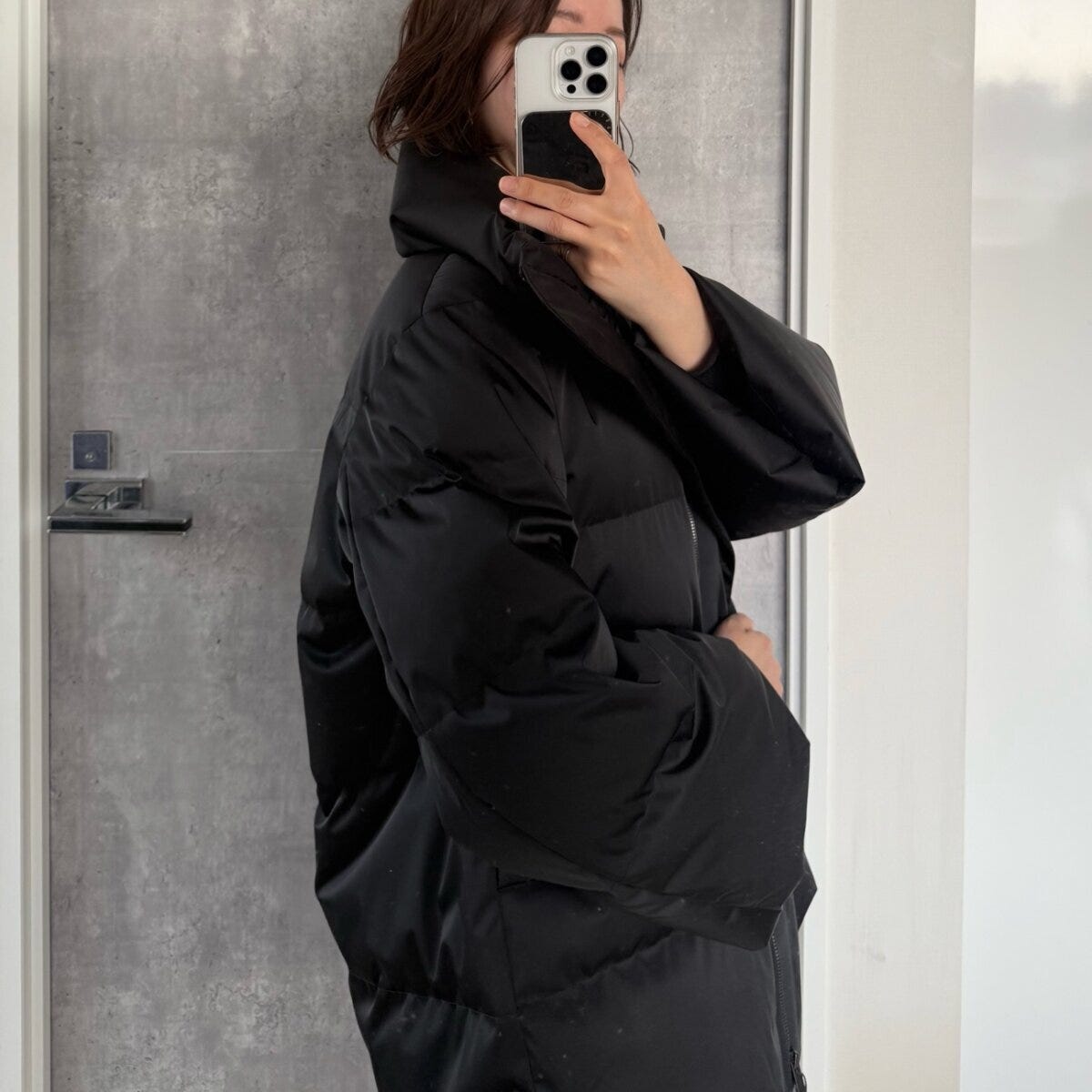 ユニクロダウンボリュームジャケット ユニクロダウンボリュームジャケット サイドシルエット