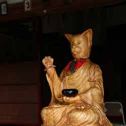 自分の身体の不調な部分をなでるとご利益を受けられると言われる猫仏様/画像提供:山口県