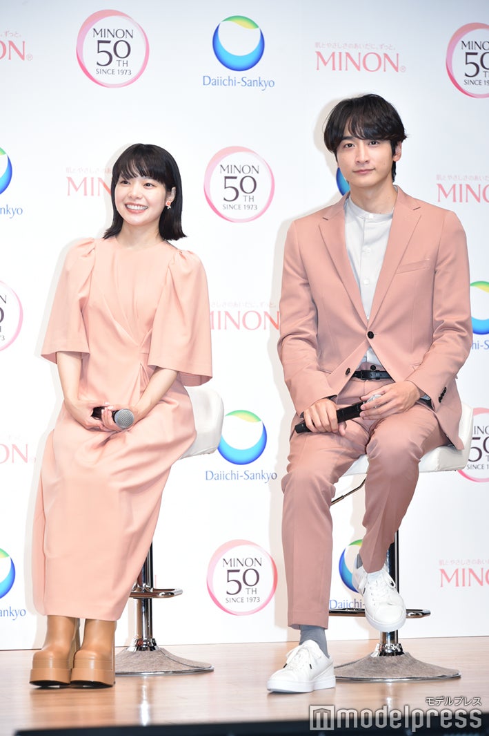 岸井ゆきの、小関裕太（C）モデルプレス