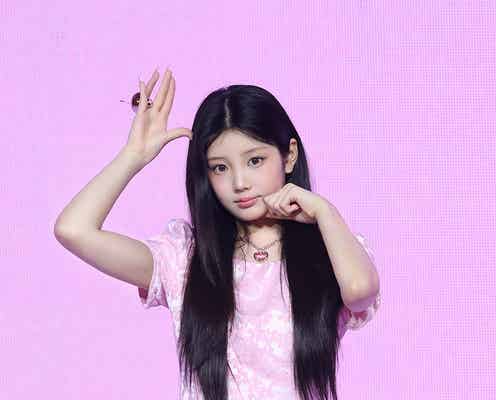 ILLIT・WONHEE、初挑戦のフランス語を猛特訓 レコーディングまでの努力明かす【「‘bomb’」メディアショーケース】