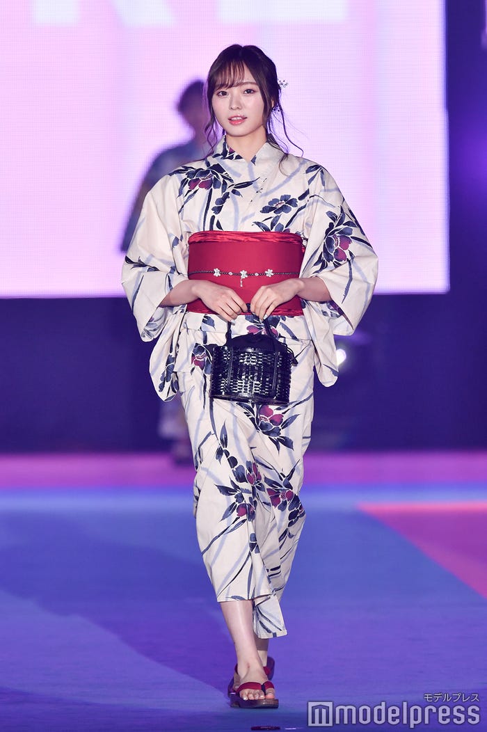 梅澤美波 (C)モデルプレス