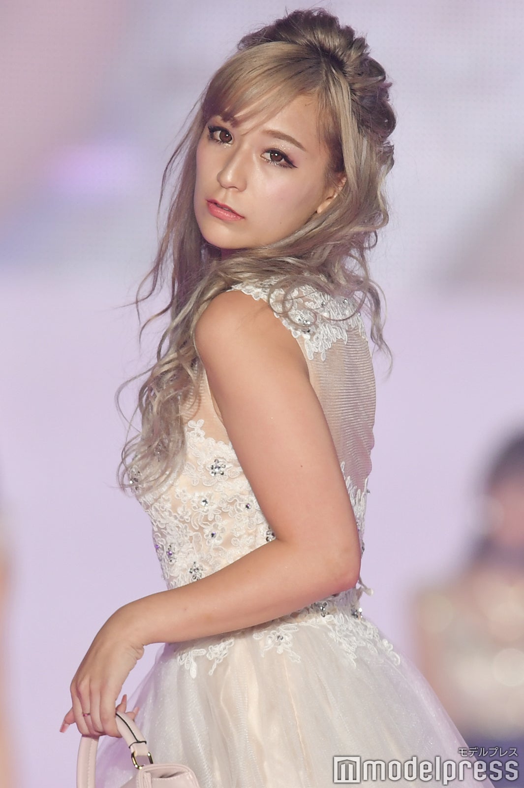 しぴたん（C）モデルプレス