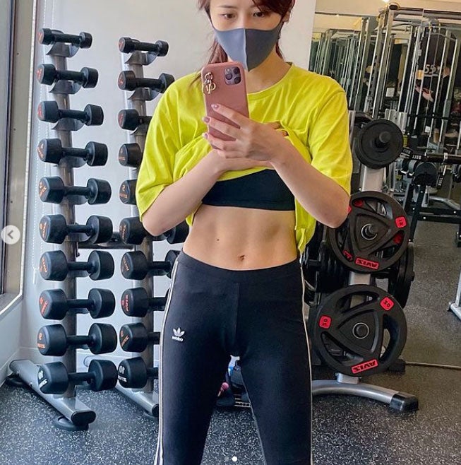 西野未姫、美腹筋披露 体脂肪率＆ダイエット経過報告で「尊敬」「カッコいい」と反響