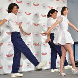 「潤うのあたりまえ体操」を披露