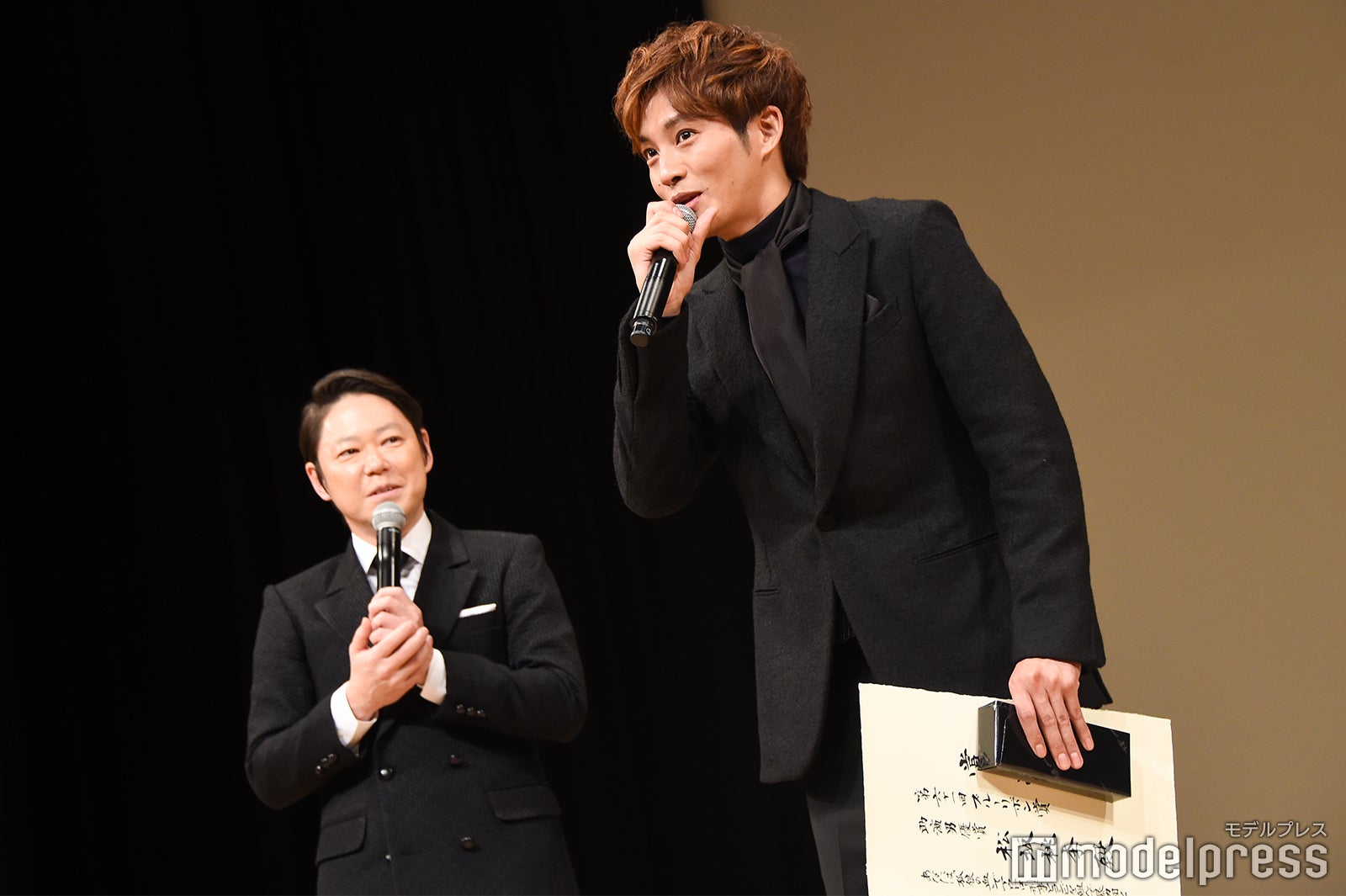 阿部サダヲ 、松坂桃李 （C）モデルプレス