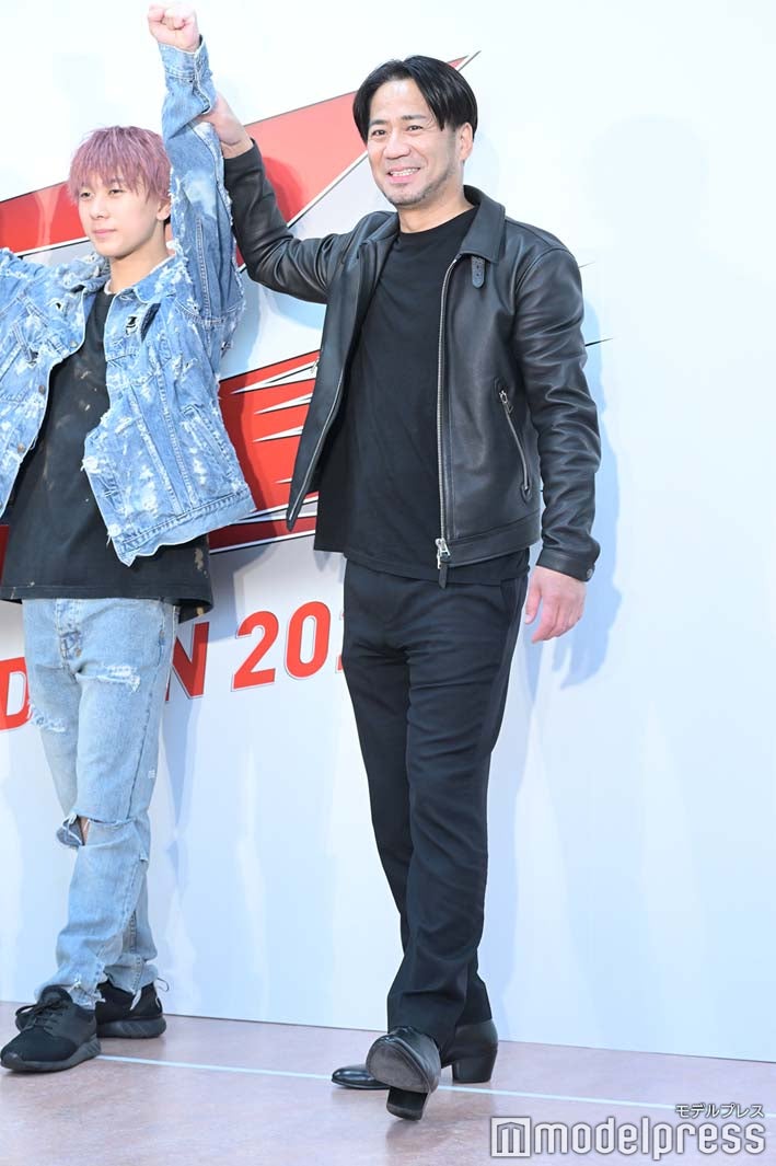 岡尾真虎、HIRO （C）モデルプレス