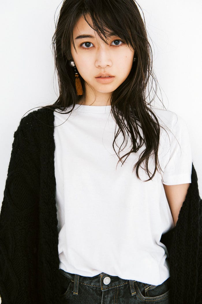 牧野真莉愛/写真提供:宝島社