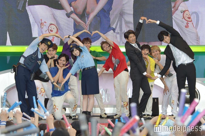 「めざましライブ」では橋本環奈らとコラボ (C)モデルプレス