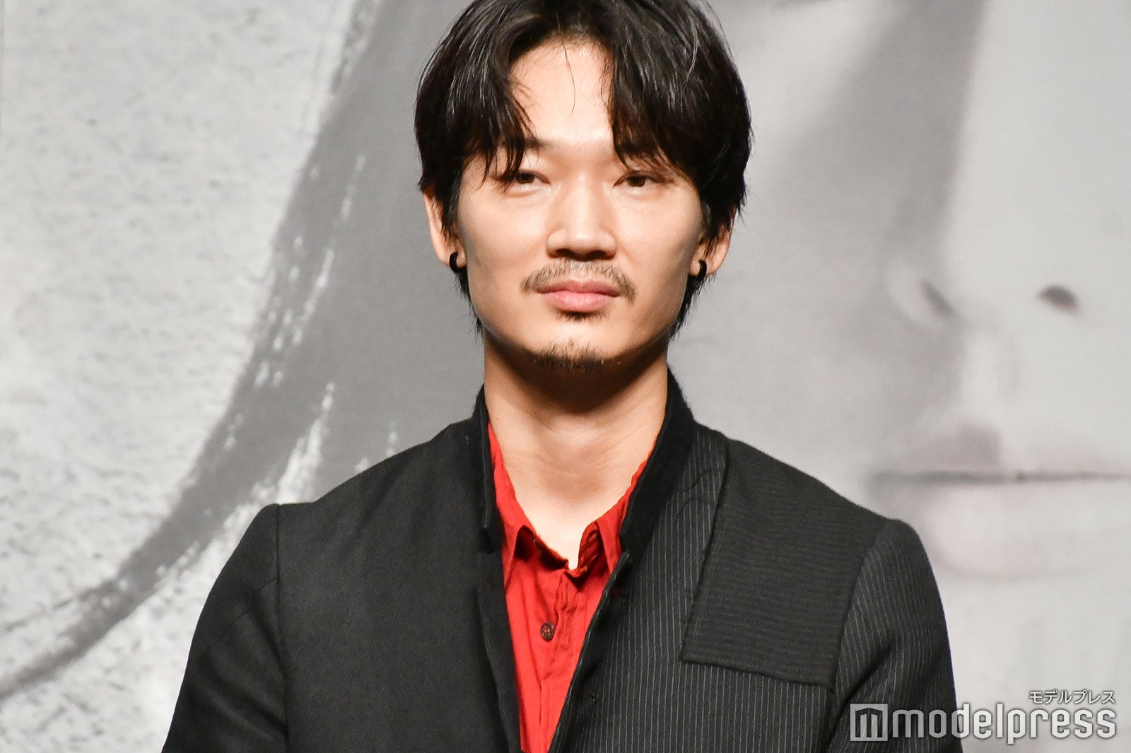 綾野剛（C）モデルプレス